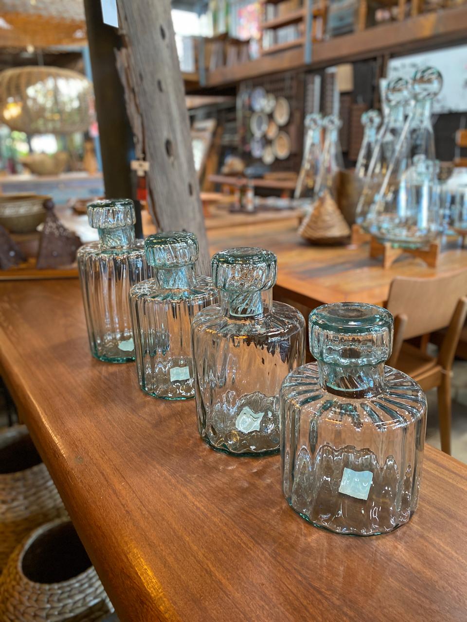 Garrafas de Vidro Canelado