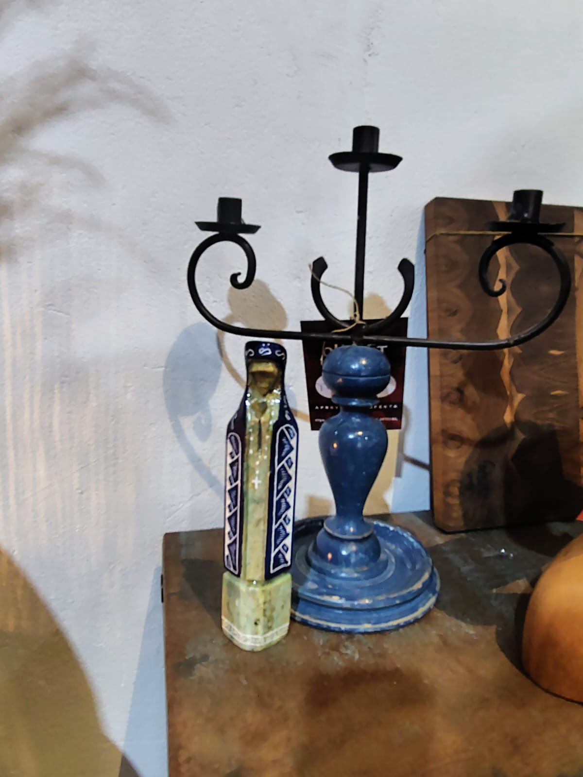 Santa em Pedra Sabão e Castiçal